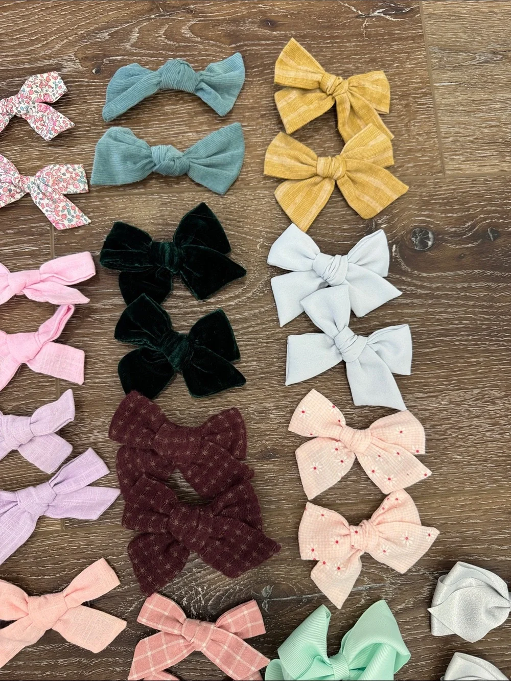 Assorted Girls' Fabric Mini Hair Bows - Pack of Mixed Colors